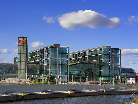 Blick auf den Hauptbahnhof Foto 