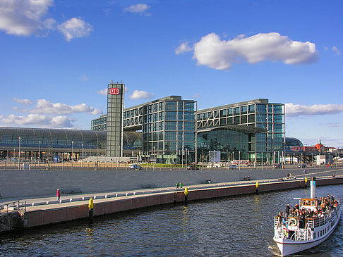 Foto Blick auf den Hauptbahnhof - Berlin