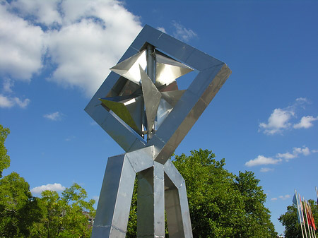 Fotos Denkmal Bei Messe Berlin | Berlin