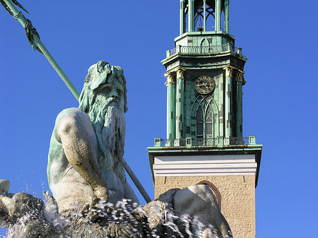 Neptunbrunnen Foto 