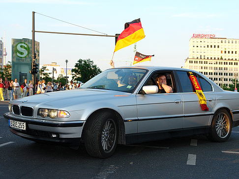 Fotos Autokorso am Potsdamer Platz