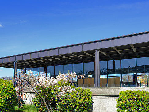 Neue Nationalgalerie Foto 