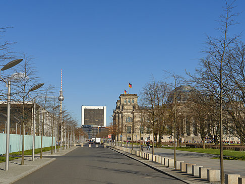 Paul-Löbe-Allee Fotos