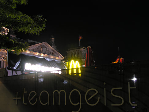 Foto McDonalds am Reichstag - Berlin