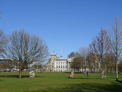 Blick auf Reichstag Fotos