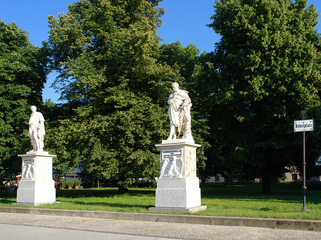 Bebelplatz und Park