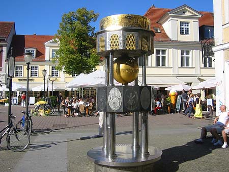 Spieluhr am Brandenburger Tor