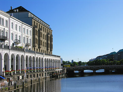 Alster Arkaden am Alsterfleet Fotos