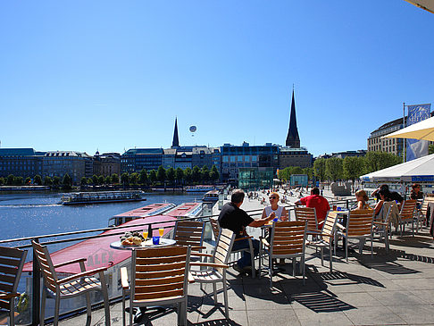 Foto Brunchterrasse auf dem Alster Pavillon