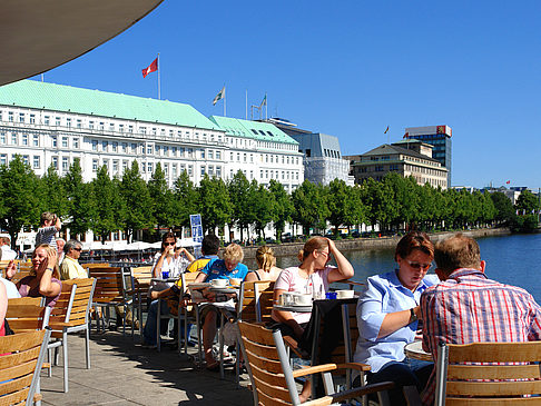 Foto Brunchterrasse auf dem Alster Pavillon - Hamburg