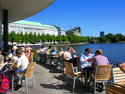 Foto Brunchterrasse auf dem Alster Pavillon