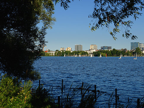 Foto Blick nach Osten von der Außenalster