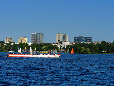 Blick nach Osten von der Außenalster