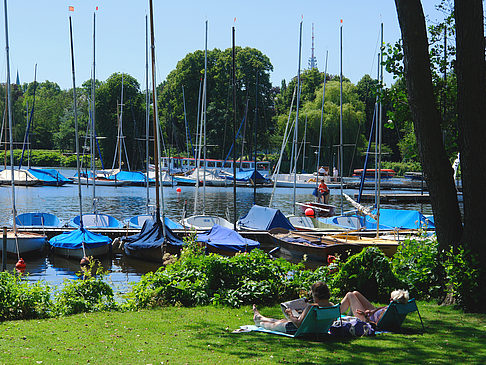 Foto Bootsverleih und Hafen auf der Außenalster - Hamburg