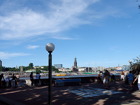 Fotos Aussichtspunkt mit Blick auf den Hafen | Hamburg