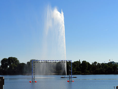 Fotos Fontäne auf der Binnenalster