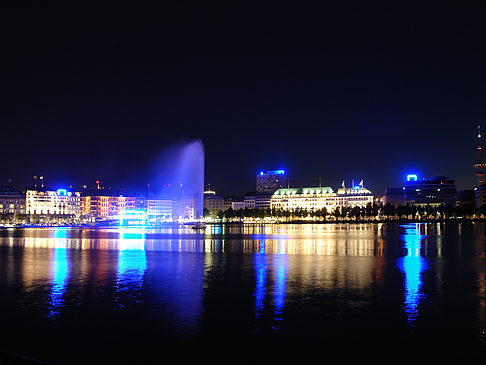 Foto Binnenalster bei Nacht - Hamburg