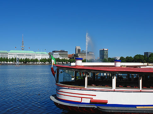 Foto Schiffe auf der Binnenalster - Hamburg