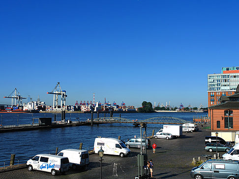 Foto Blick auf den Hafen - Hamburg