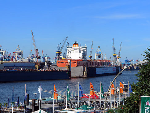 Foto Blick auf den Hafen - Hamburg