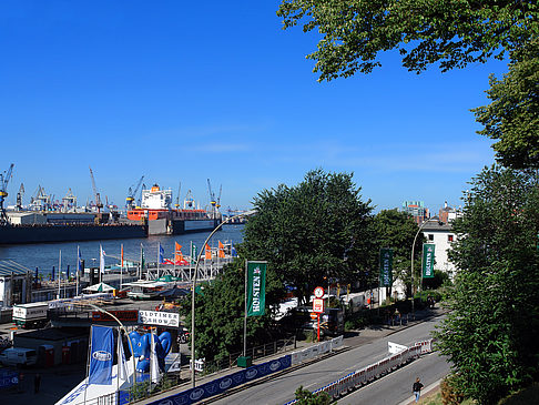 Foto Blick auf den Hafen - Hamburg