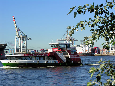 Foto Blick auf den Hafen