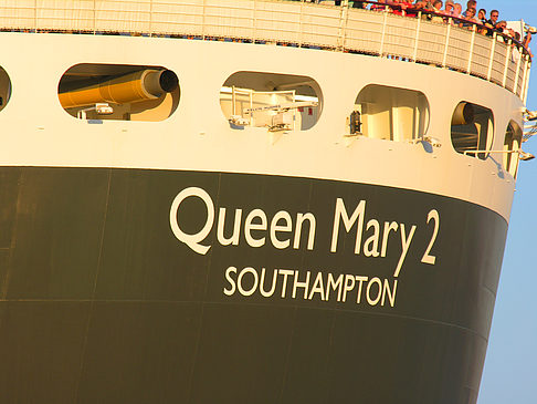 Queen Mary 2 Nahaufnahme