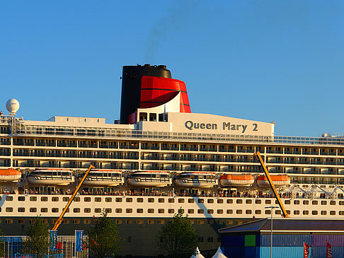 Queen Mary 2