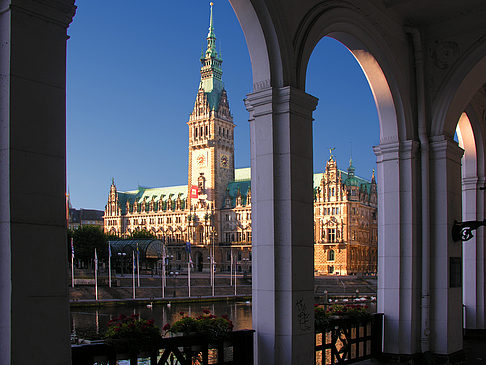 Foto Rathaus von Alsterakaden