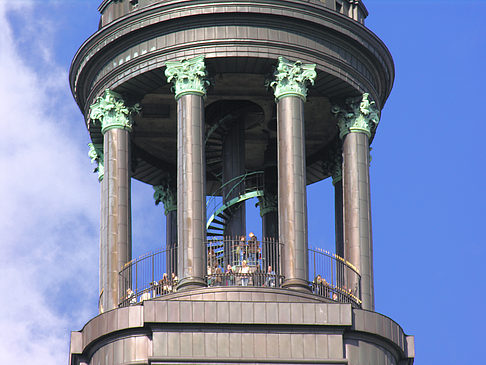 St. Michaelis Kirche - Turm Foto 