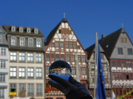 Foto Römer und Hand - Frankfurt am Main