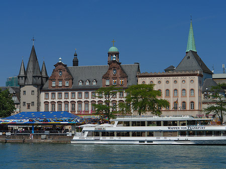 Foto Saalhof mit Schiff