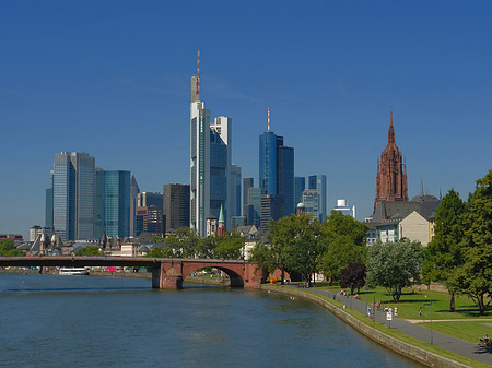 Foto Skyline von Frankfurt - Frankfurt am Main