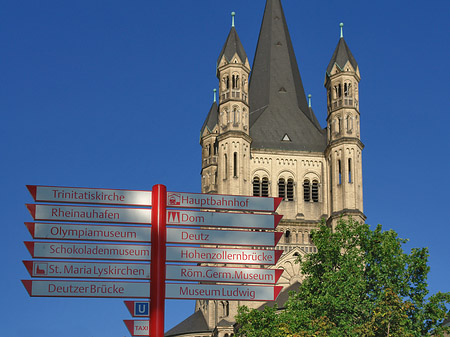 Fotos Schild vor Groß St.Martin