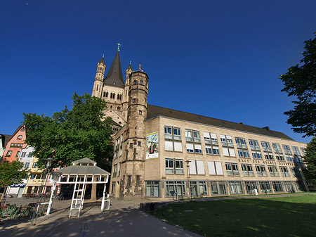 Fotos Stapelhaus vor Groß St.Martin | Köln