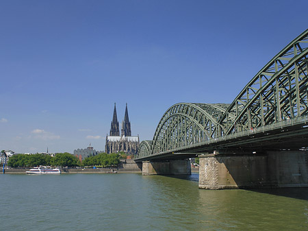 Fotos Hohenzollernbrücke am Kölner Dom | Köln