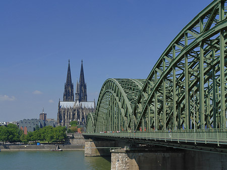 Fotos Hohenzollernbrücke am Kölner Dom | Köln