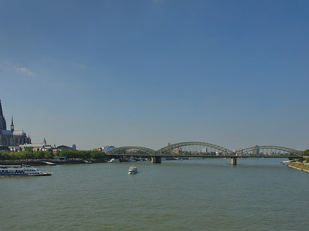 Fotos Hohenzollernbrücke am Kölner Dom