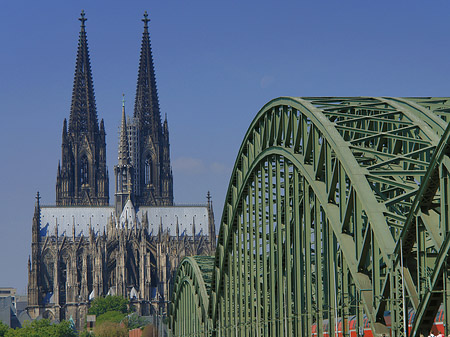 Foto Hohenzollernbrücke beim Kölner Dom - Köln