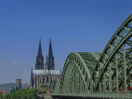 Foto Hohenzollernbrücke beim Kölner Dom