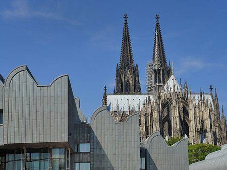 Fotos Dächer vor dem Kölner Dom | Köln