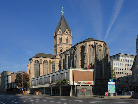 St Andreas mit Komödienstraße