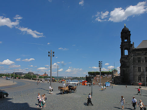 Schlossplatz Fotos