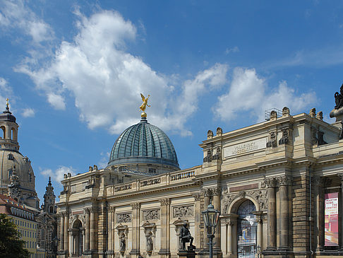 Fotos Frauenkirche und Kunstakademie