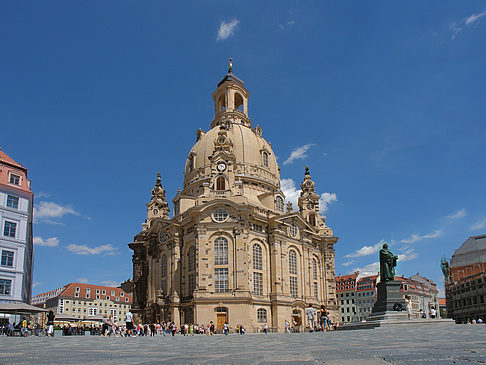 Foto Frauenkirche und Neumarkt - Dresden