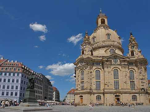 Foto Frauenkirche und Neumarkt