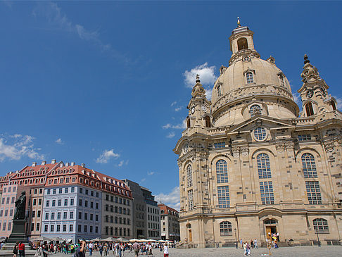 Frauenkirche und Neumarkt Foto 