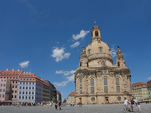 Foto Frauenkirche und Neumarkt - Dresden