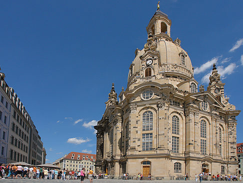 Frauenkirche und Neumarkt Foto 