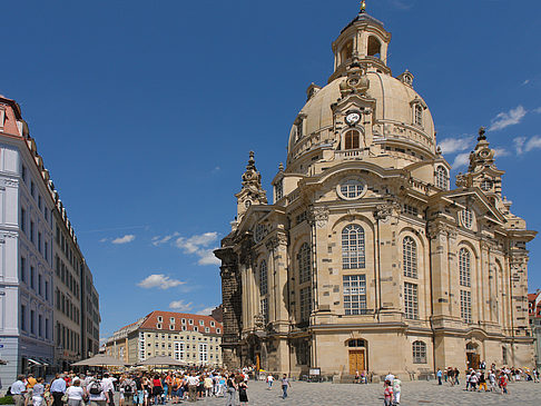 Frauenkirche und Neumarkt Foto 